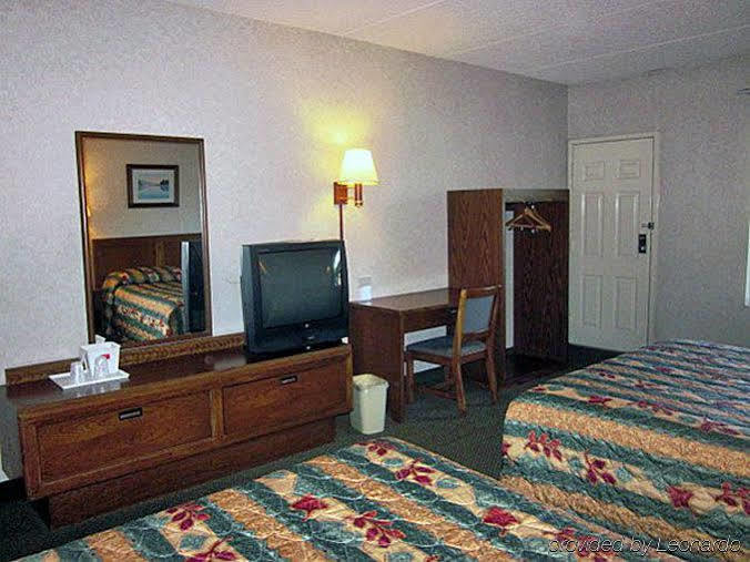 Smokies Inn & Suites Кодак Екстер'єр фото